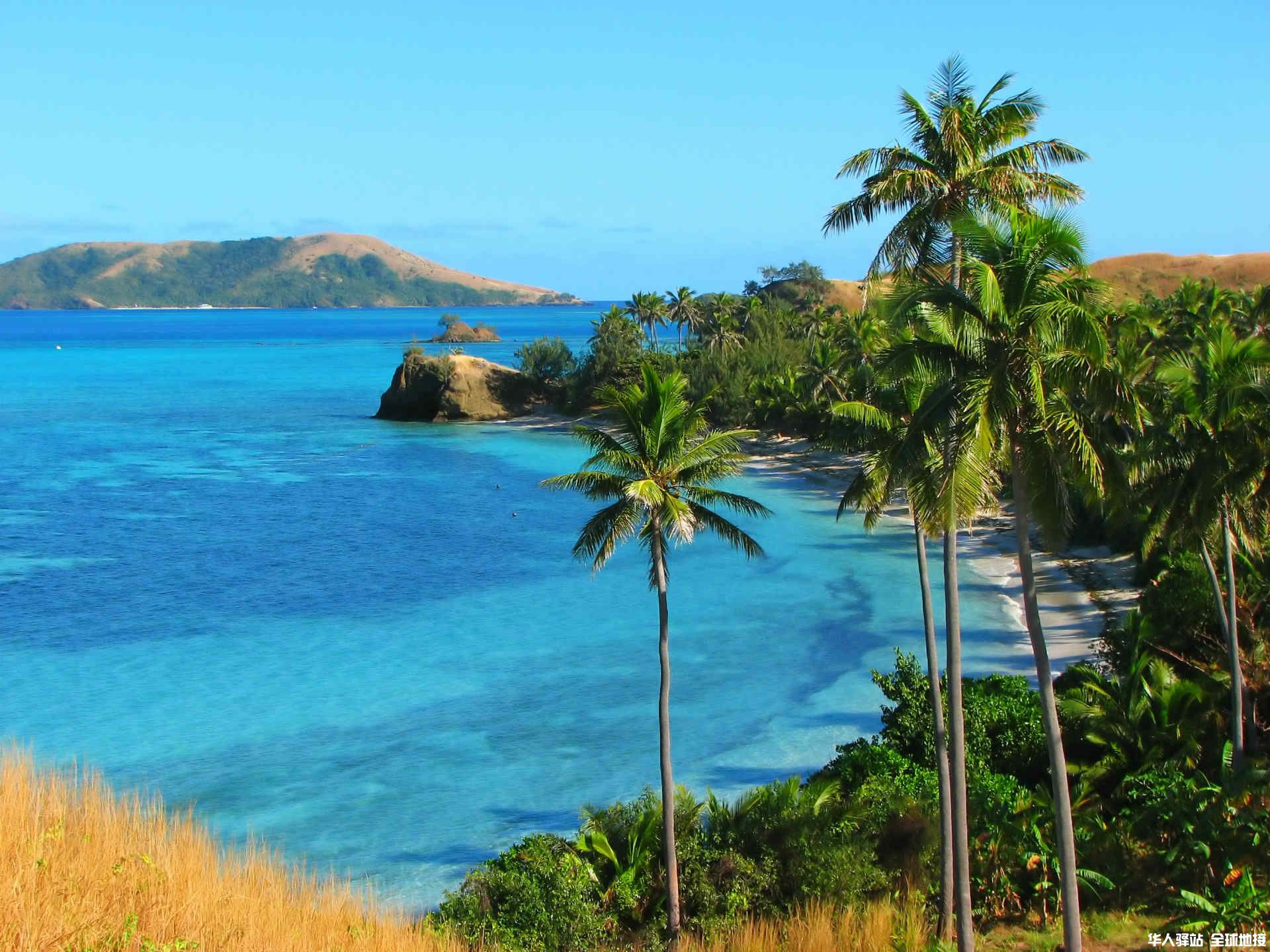 nacula-island-yasawa-islands-fiji-shutterstock_26285041.jpg